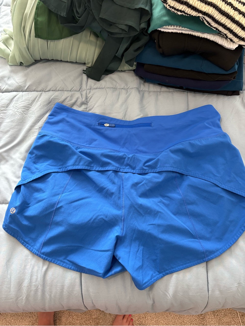 lululemon athletica Speed-Up Shorts Size 12